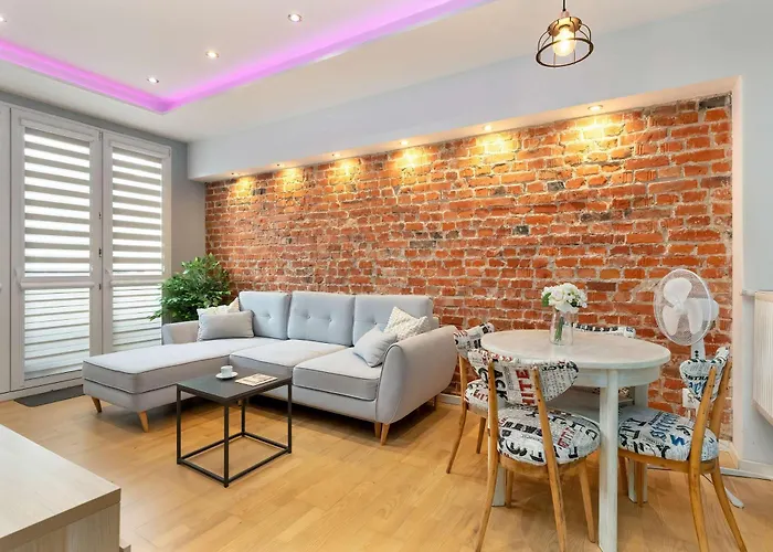 Apartamento Stylish With Balcony In Old Town By Renters