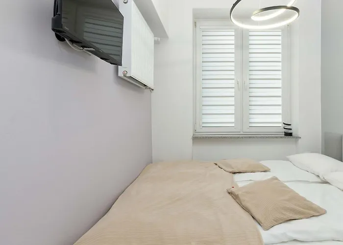 Apartamento Stylish With Balcony In Old Town By Renters