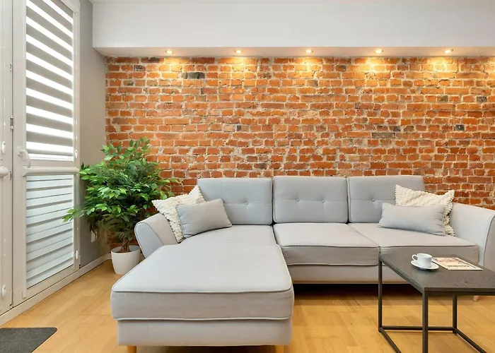 Daire Stylish With Balcony In Old Town By Renters *